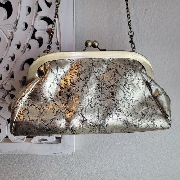 PATRICIA NASH ORIGINAL WATHER DISTRESS BAG WITH METALLIC ACCENTS NWOT - Picture 3 of 13